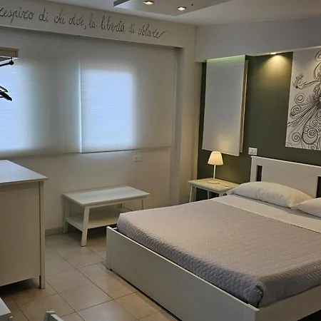 Bed & Breakfast Triskeles (adults Only) 4*