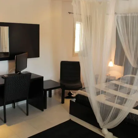 Triskeles Giardini-Naxos