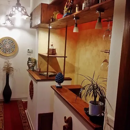 Triskeles B&B 지아르디니낙소스