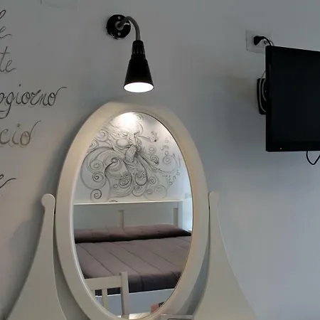 Triskeles B&B 지아르디니낙소스