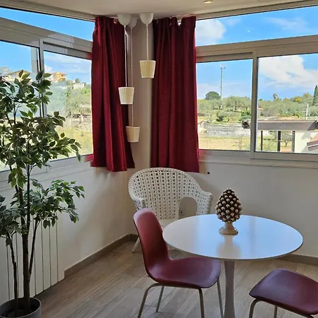 Bed & Breakfast Triskèles Adult Only Giardini Naxos