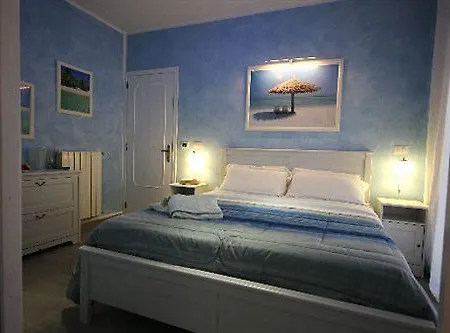 Bed & Breakfast Triskeles 4*