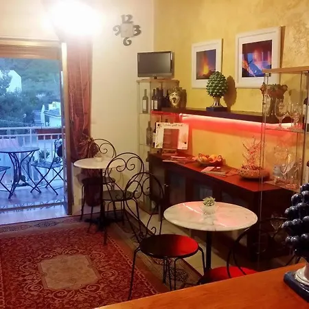 Triskeles Giardini Naxos