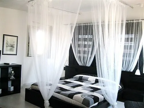 Bed & Breakfast Triskeles Giardini Naxos