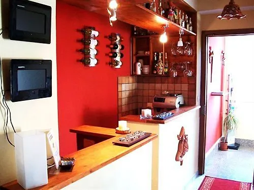 Bed & Breakfast Triskeles Giardini Naxos