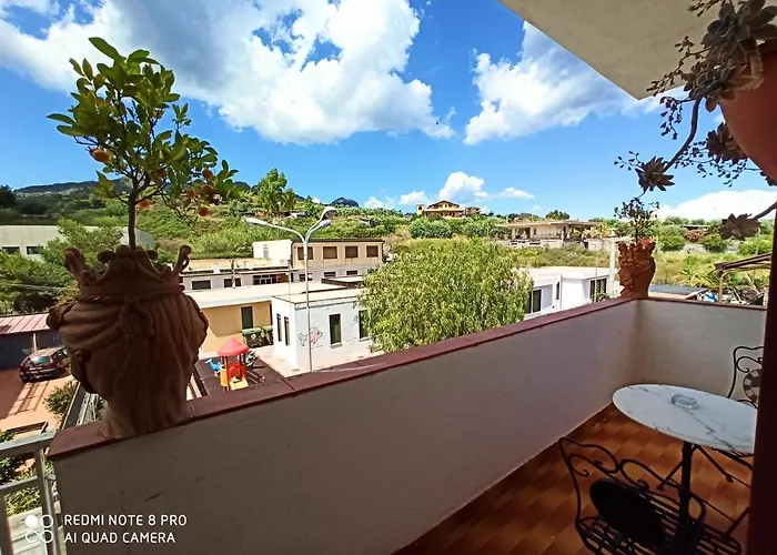 Bed & Breakfast Triskeles Giardini Naxos